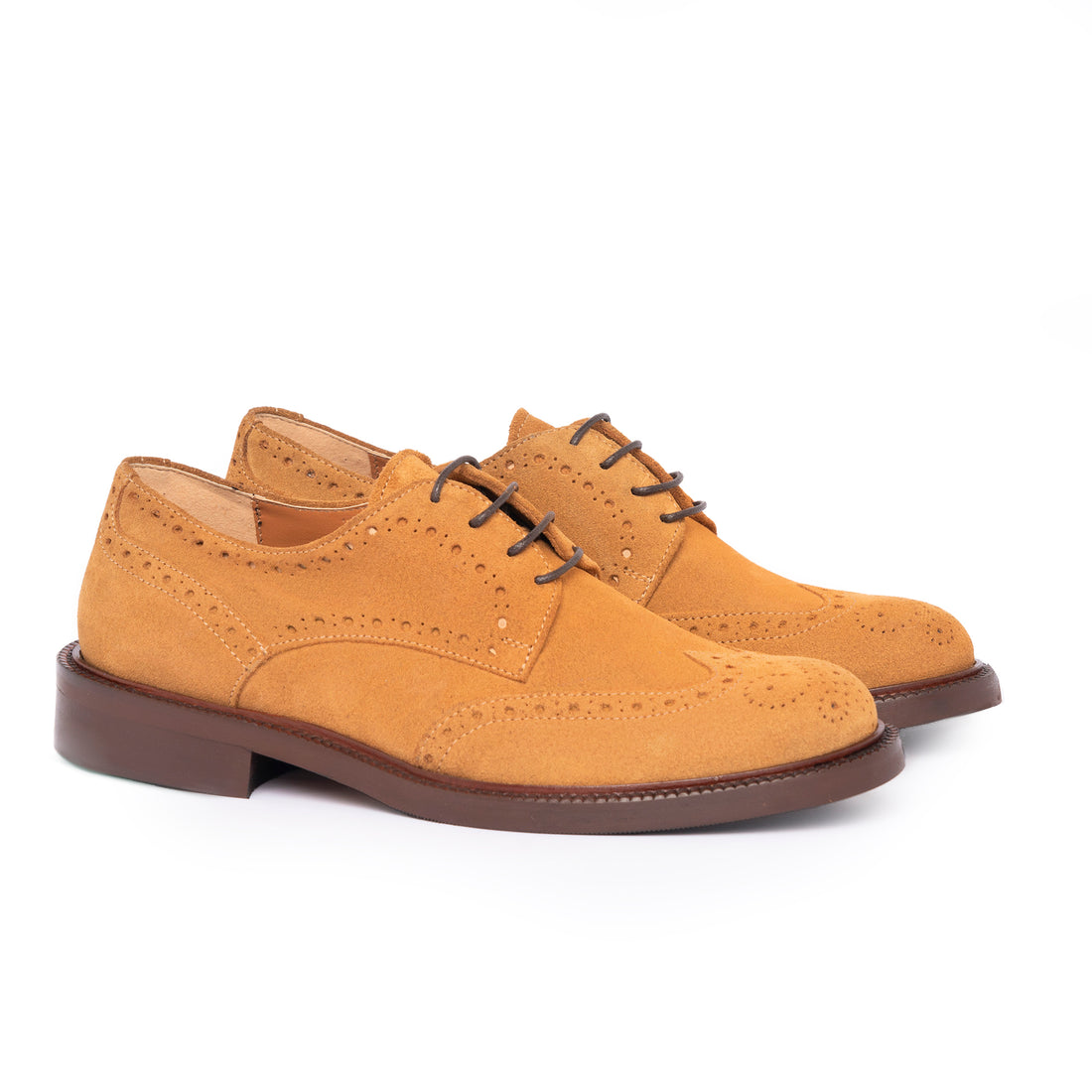 Oxford shoes in leather suede